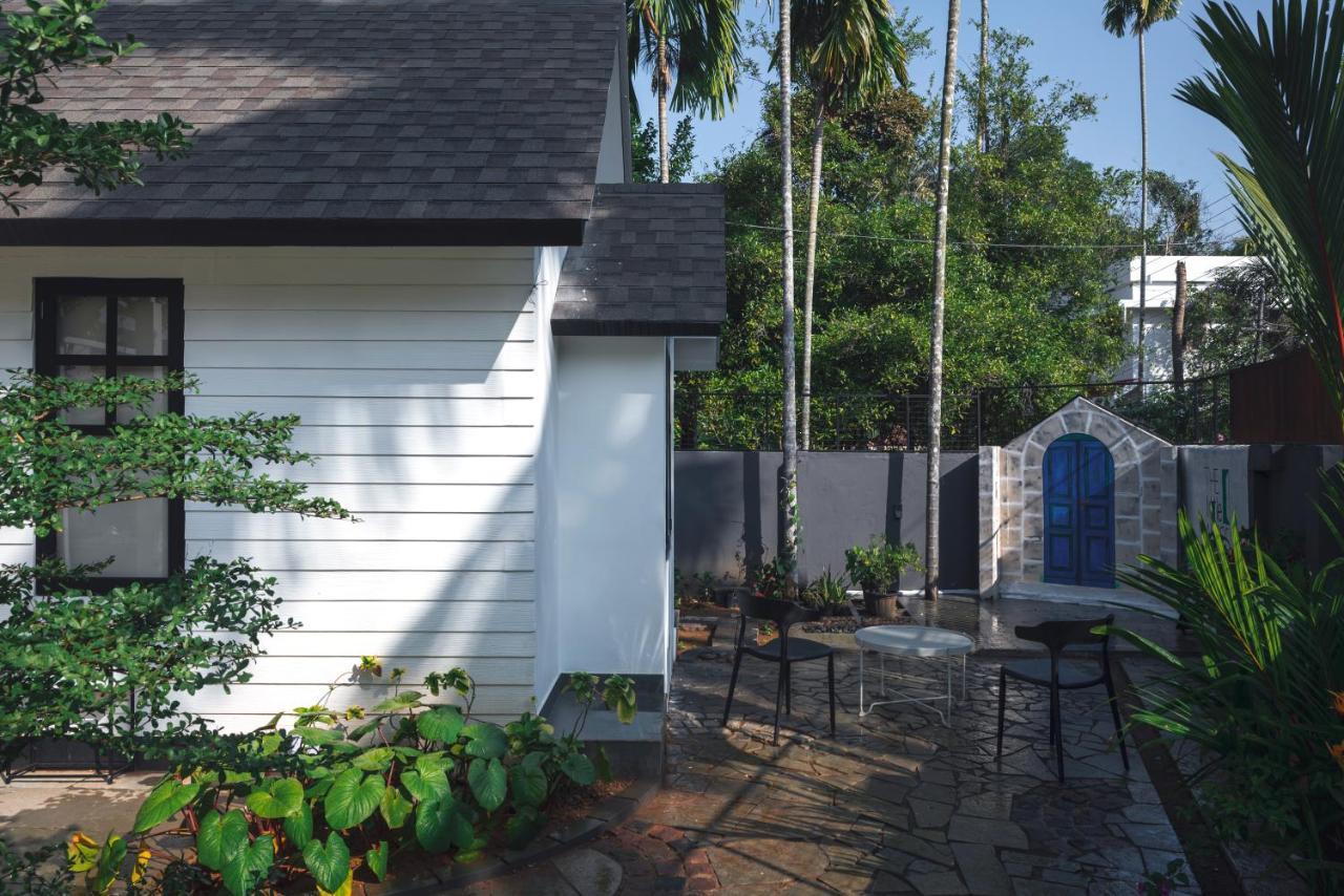 The Little Acres Cherai Vypin Exterior foto
