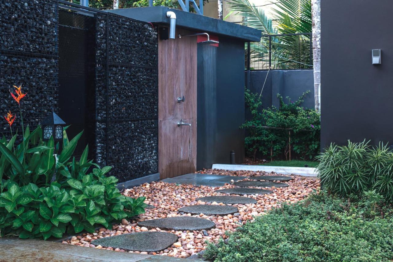 The Little Acres Cherai Vypin Exterior foto